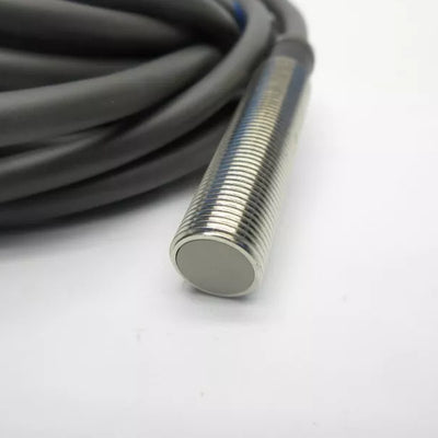Omron E2V-X4C1