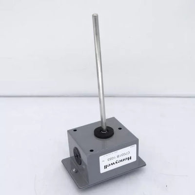 Honeywell C7031B-1033