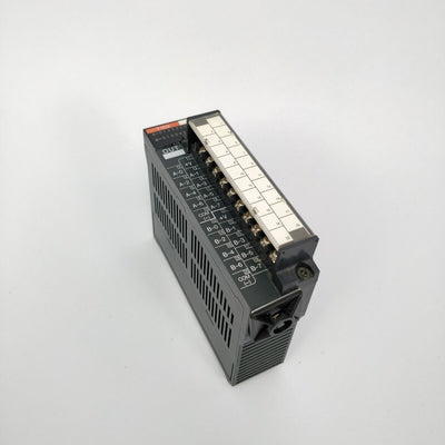 IDEC PF3S-T16S