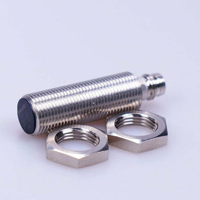 BALLUFF BES 516-370-G-E5-C-S49