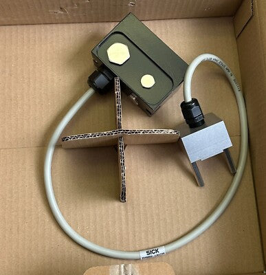 PLS/S3000 ADAPTER CABLE