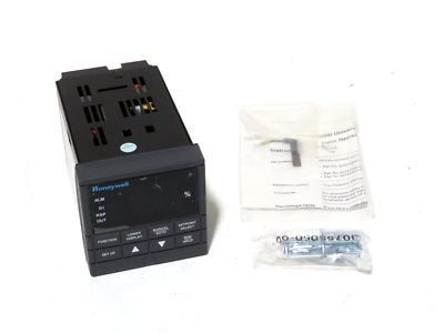 DC300T-0-000-10-0000-0