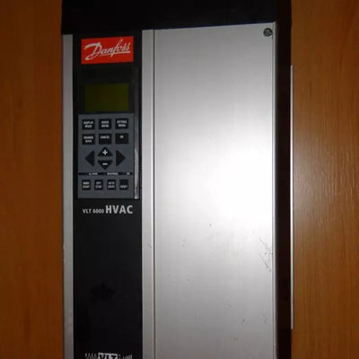 Danfoss frequency converter 2.9KVA VLT6003HT4C54S TR3DLF00A00C0