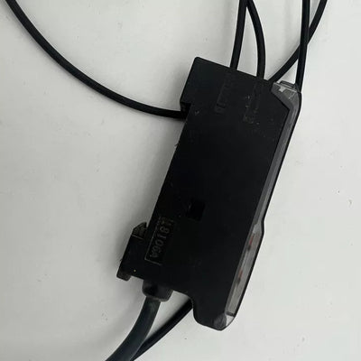 OMRON E3X-DAG11-N 12-24V