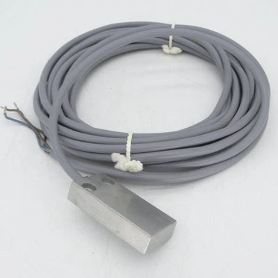 BALLUFF BES 516-345-MO-C-05